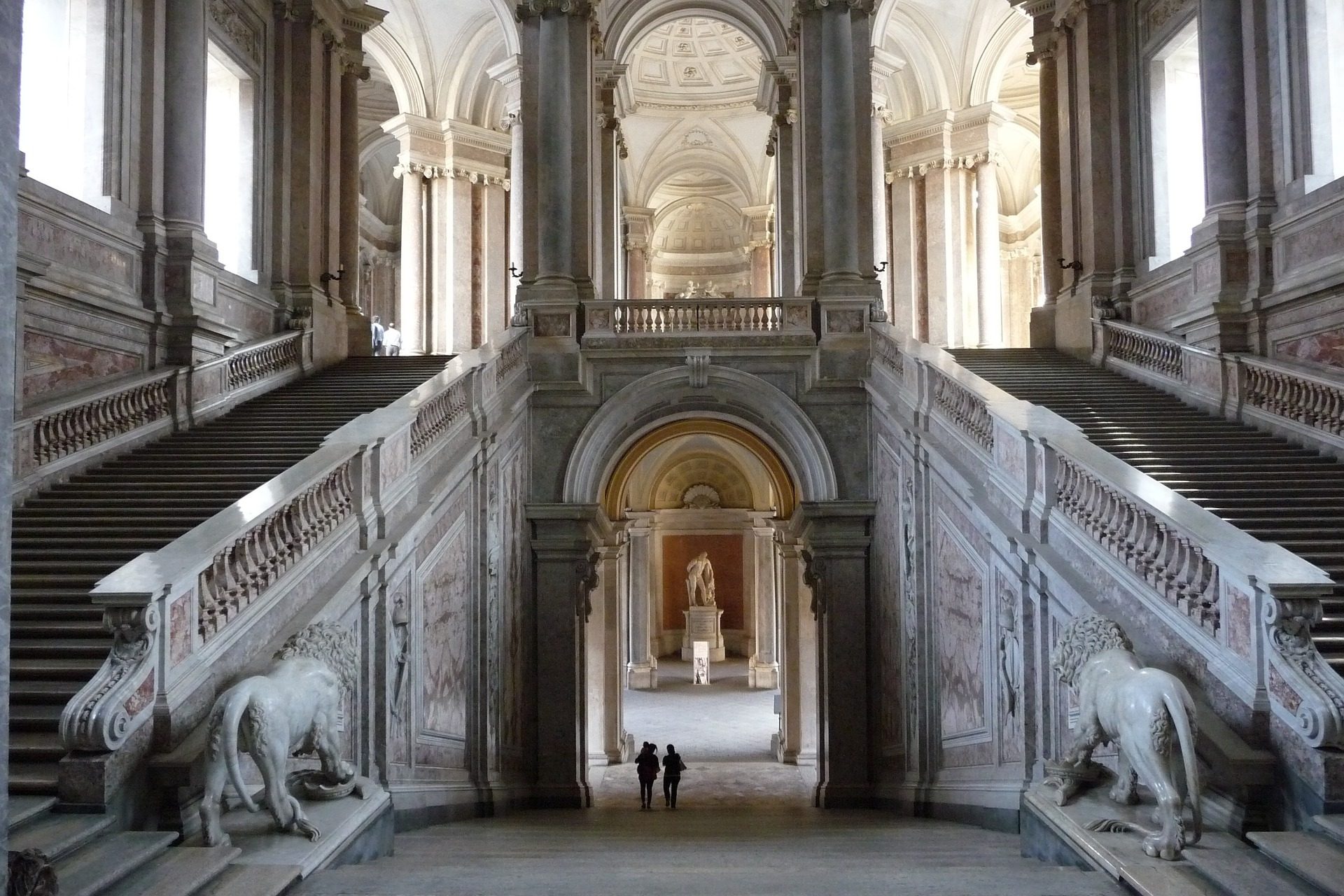 Reggia di Caserta & Outlet Tour