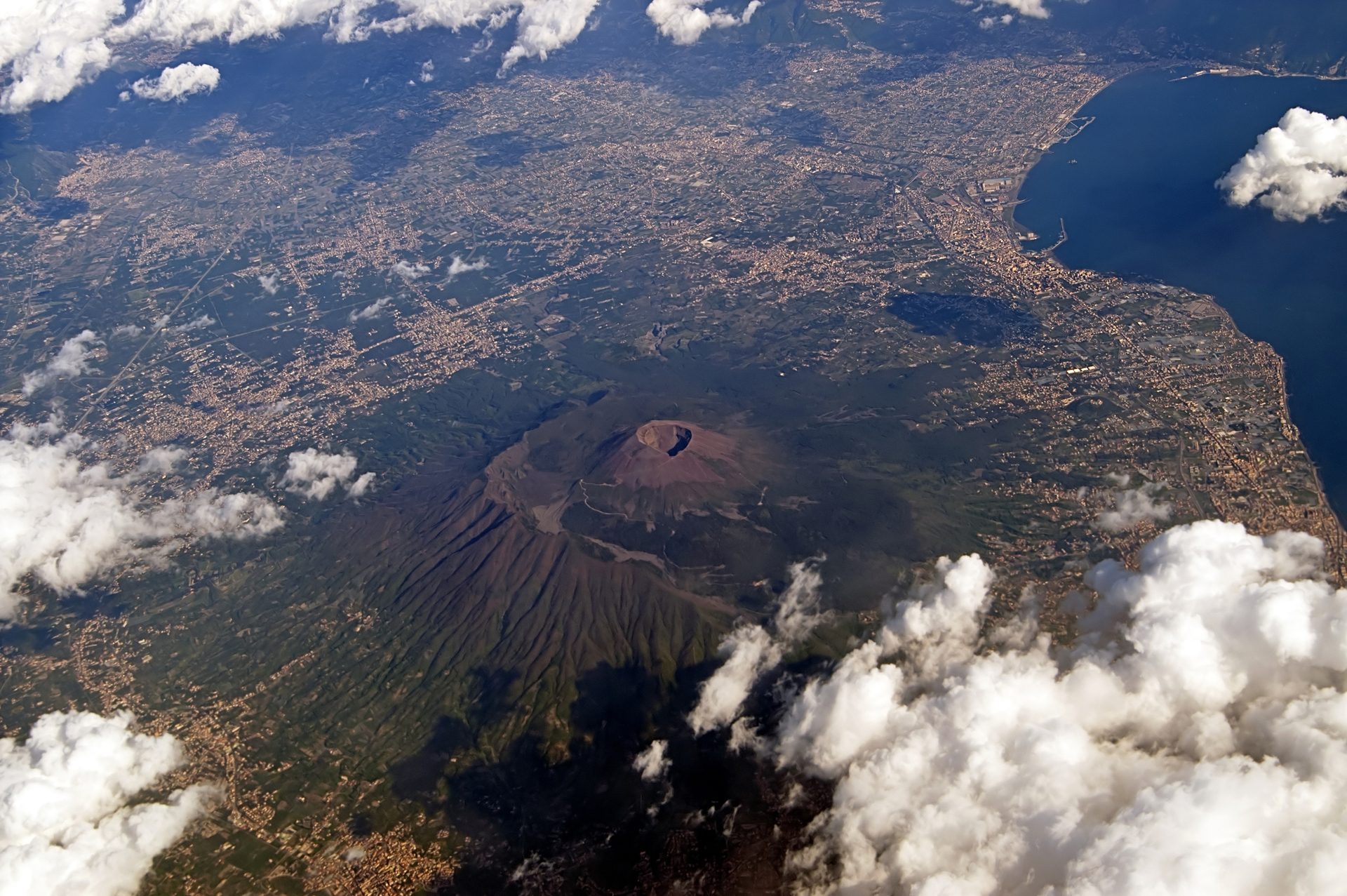 Vesuvius & Lunch Tour